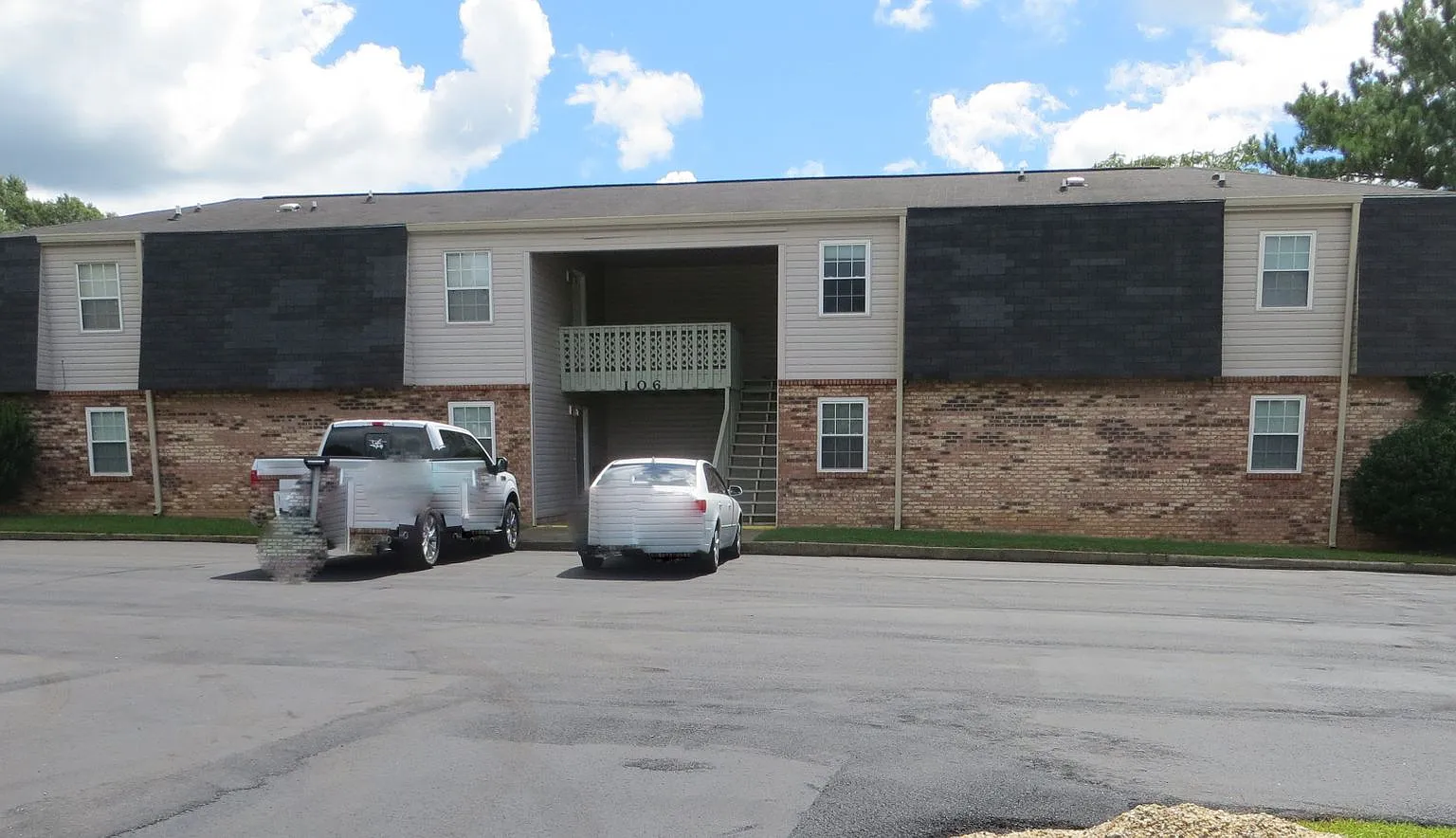 106 Ridgeway Drive — Photo 1