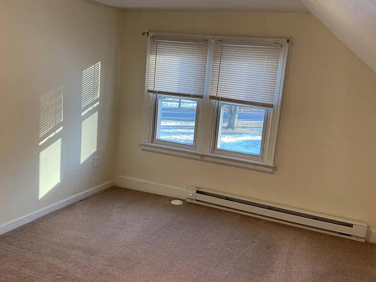 70 Washington Ave #2 — Photo 5