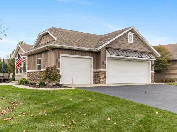 2040 Morning Dew Dr SW, Byron Center, MI 49315