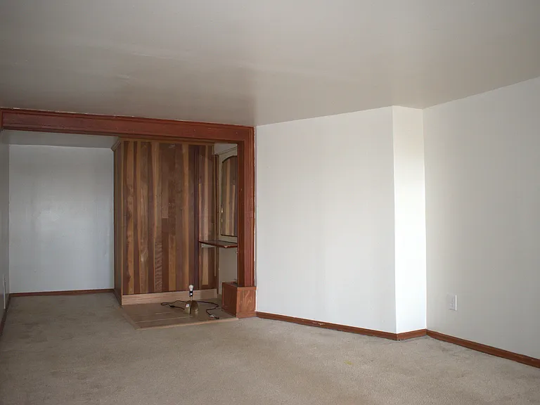 905 15th Ave #2 — Photo 10