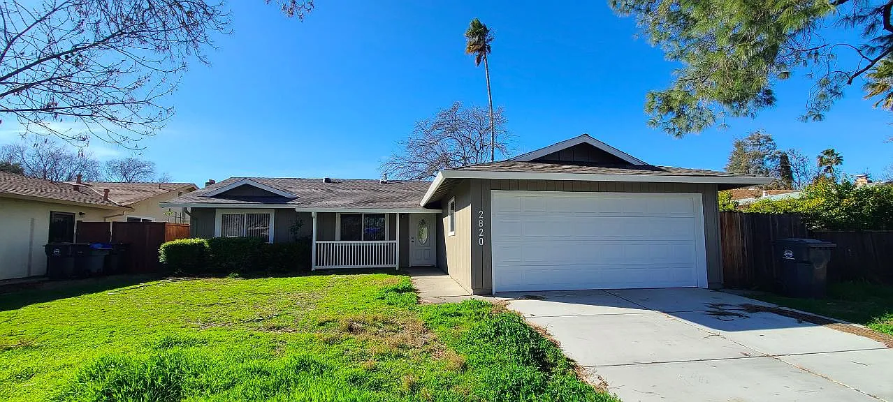 4 bed, 1432 sqft, $3,450 — Photo 2