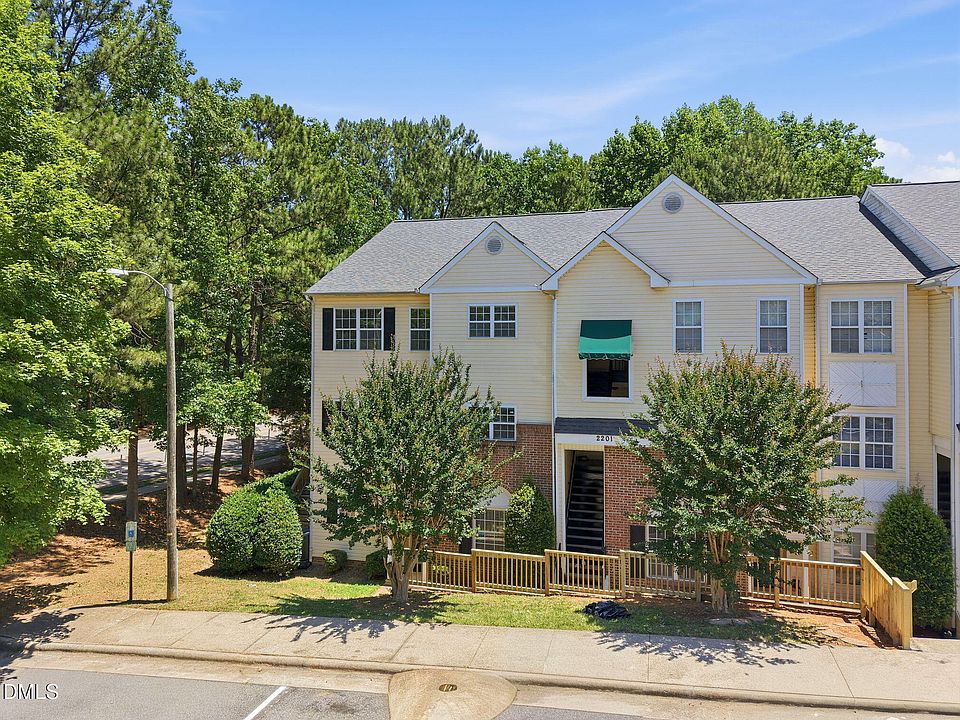 1st image of 2201 Mountain Mist Ct Unit 101