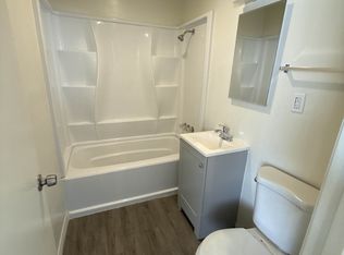 5201 Demaret Ave #6, Bakersfield, CA 93309