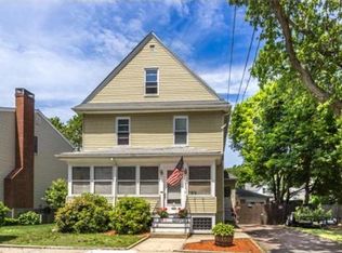 30 Valley St, Malden, MA 02148