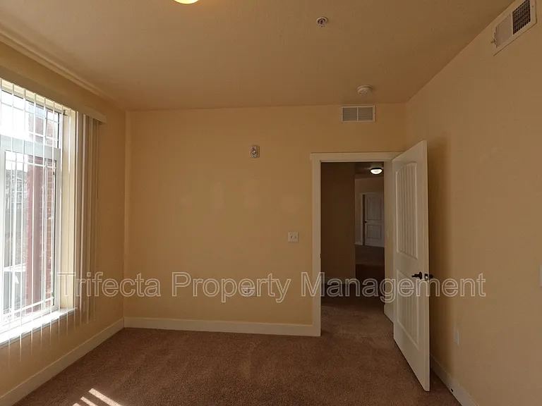 2445 Windrow Dr #A108 — Photo 9