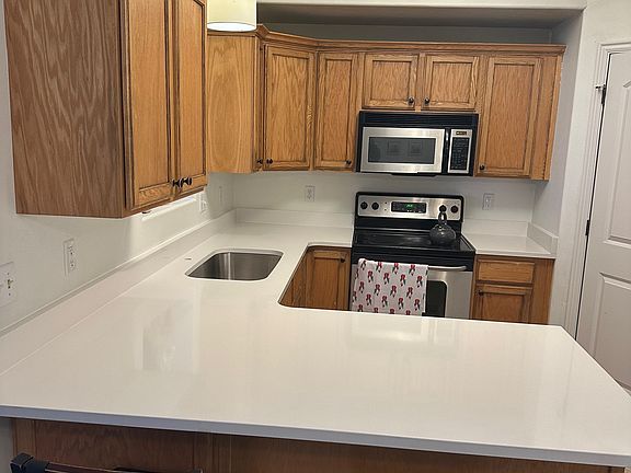 4th image of 963 W 670 S Unit 23