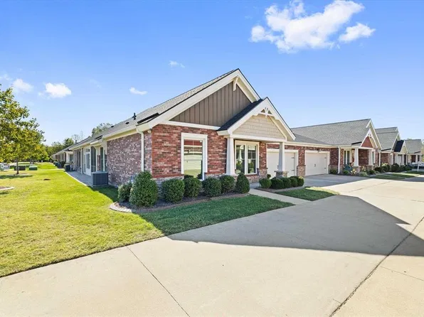 4470A Springhill Dr, Owensboro, KY 42303