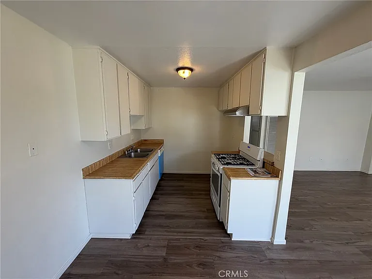 6541 Westpark Pl — Photo 1