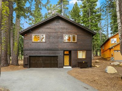 14325 Copenhagen Dr, Truckee, CA, 96161