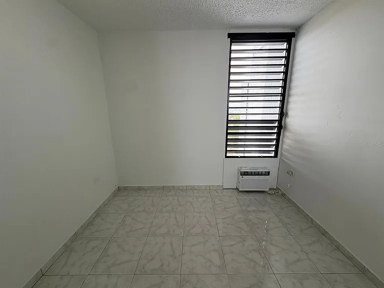 1 Cll Almonte #1707 — Photo 8
