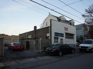 15 Willard Pl, Montclair, NJ 07042
