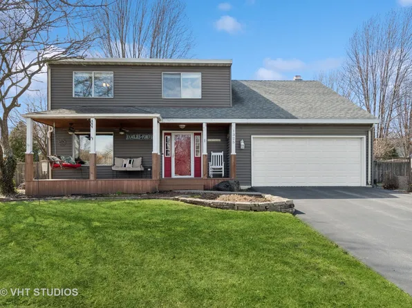 1325 Oconto Ct, Naperville, IL 60564