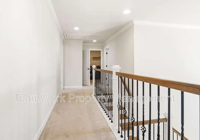 233 Seaworthy St — Photo 20
