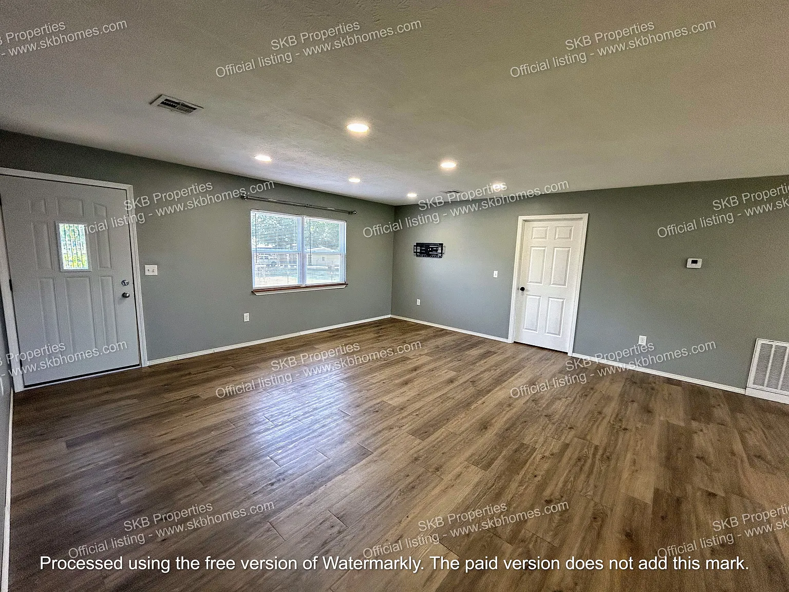 28967 Frisco Street - 1 — Photo 2