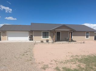 1960 W Willow Way, Benson, AZ 85602