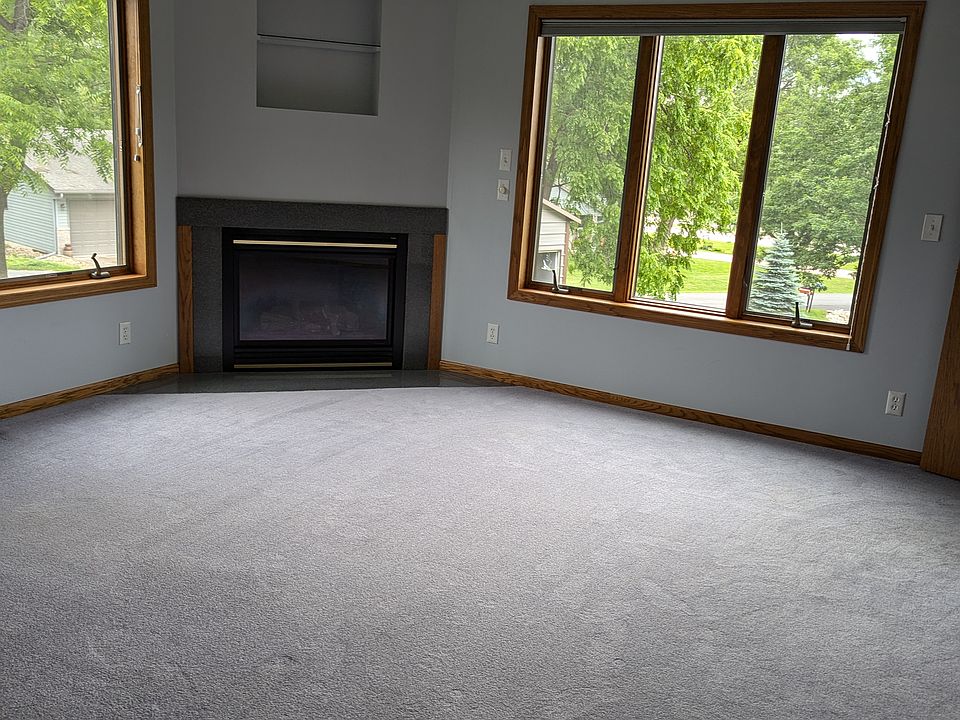 other End of large bedroom
