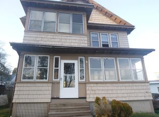 4 Barnes Ave, Worcester, MA 01605