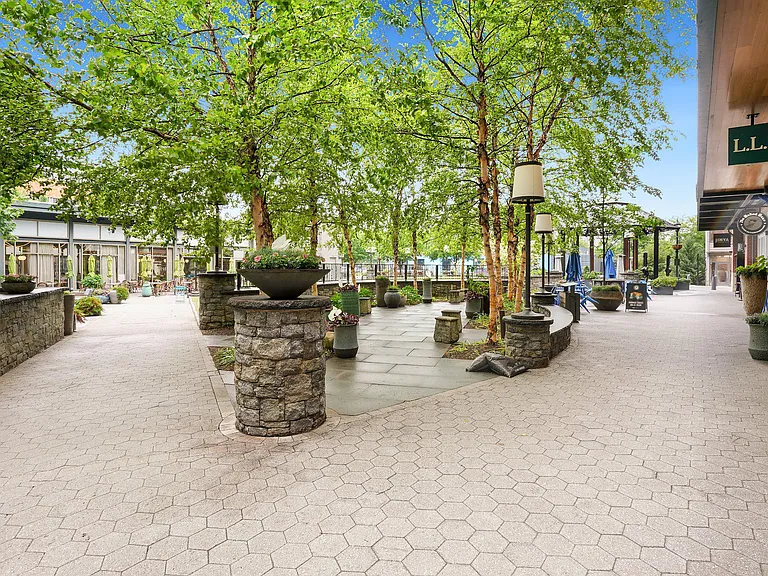 12301 Espalier Pl — Photo 61