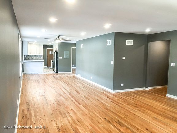 2nd image of 6241 N Richmond St #2
