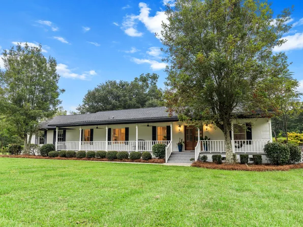 429 W Butternut Rd, Summerville, SC 29483