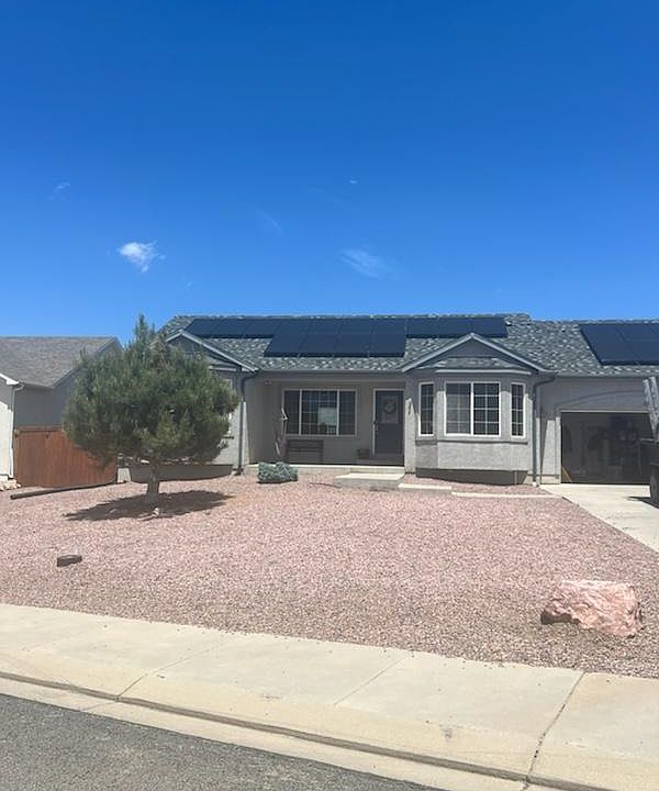 Front Entrance with Gravel Front Yard