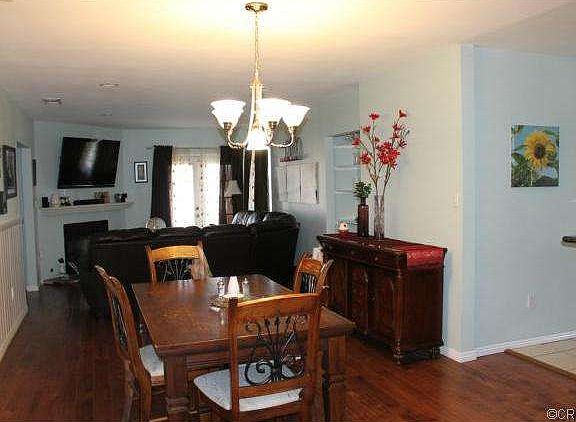 5th image of 1503 E Larkwood St