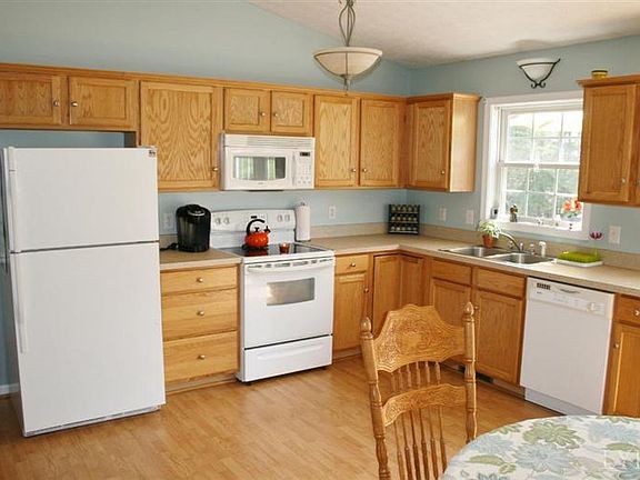 5th image of 131 Northridge Pl
