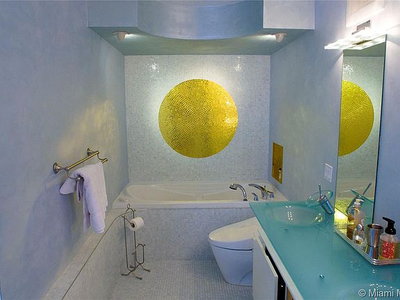 5th image of 9801 Collins Ave Penthouse 11K