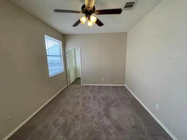 1232 Wheatfield Dr — Photo 16
