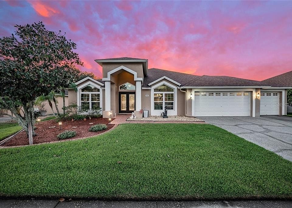 1st image of 10043 Cypress Shadow Ave