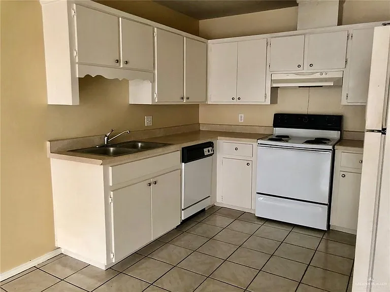 2508 E Business Highway 83 #16 — Photo 5