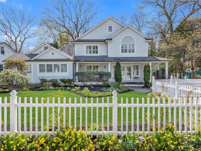 920 Washington Drive, Centerport, NY, 11721