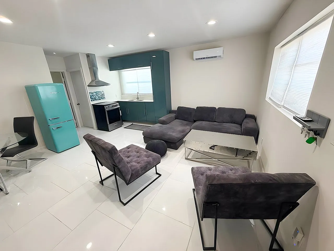 1 bed, 500 sqft, $1,750 — Photo 1