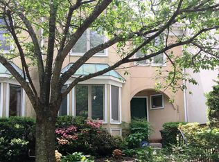 643 Stoney Spring Dr, Baltimore, MD 21210