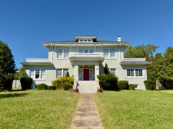2243 Grandin Rd SW, Roanoke, VA 24015