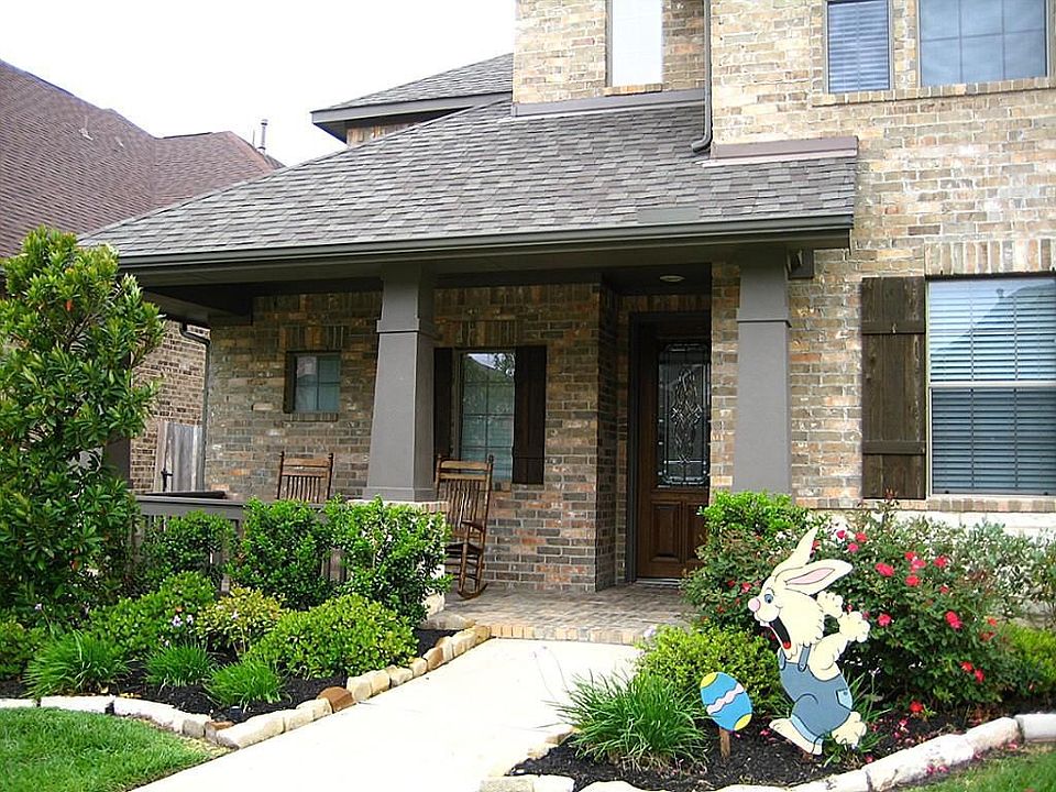 2nd image of 14431 Hazeldale Dr