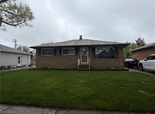 14812 Rochelle Ave, Cleveland, OH 44135