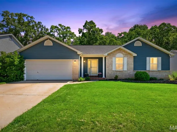 886 Sherwood Forest Ct, O'Fallon, MO 63366