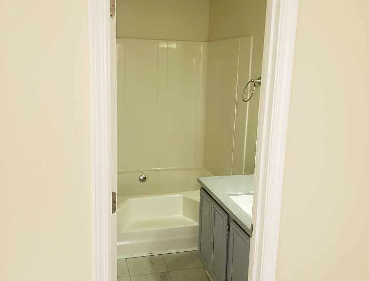 3708 Willow Tree Cir — Photo 28