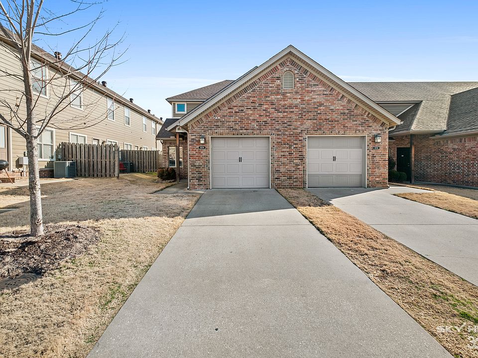 1st image of 3229 W Montrail Pl