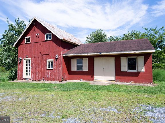 54th image of 885 Hudson Rd