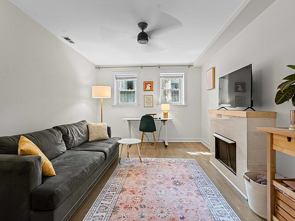 4th image of 2309 N Kimball Ave #G