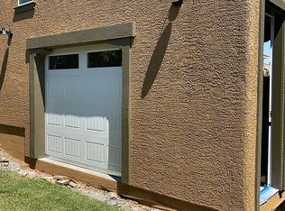 8827 S Cimarron Rd, Las Vegas, NV 89113