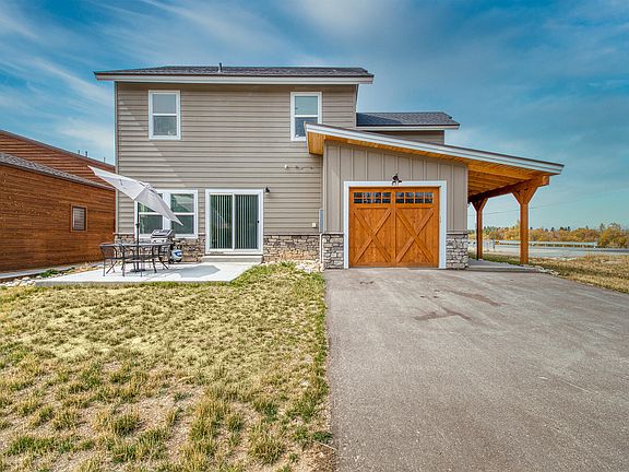 2nd image of 837 Quail Dr #1B