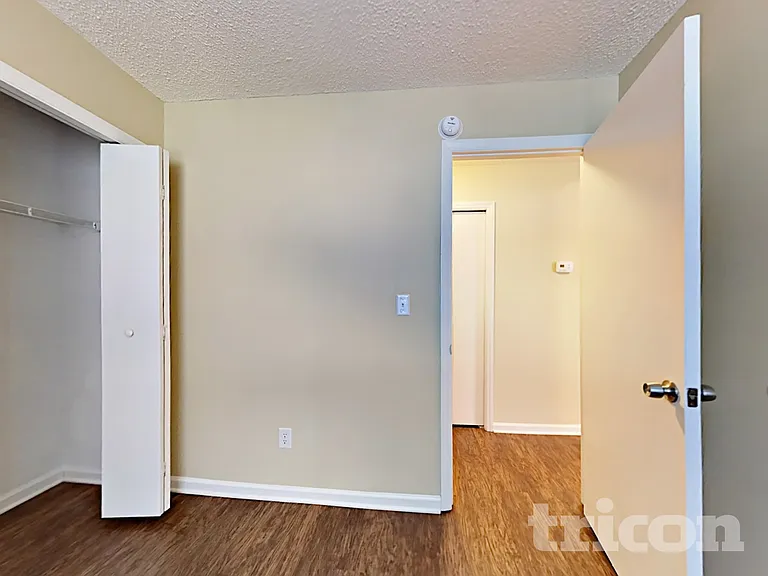 2104 David Earl Dr — Photo 11