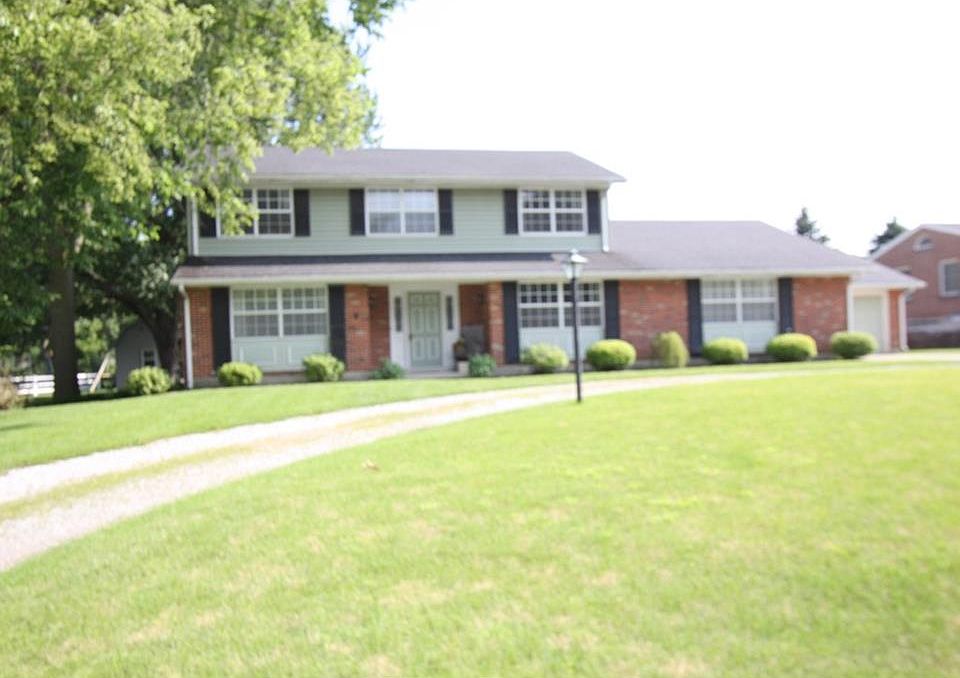 1st image of 1326 Stratford Dr