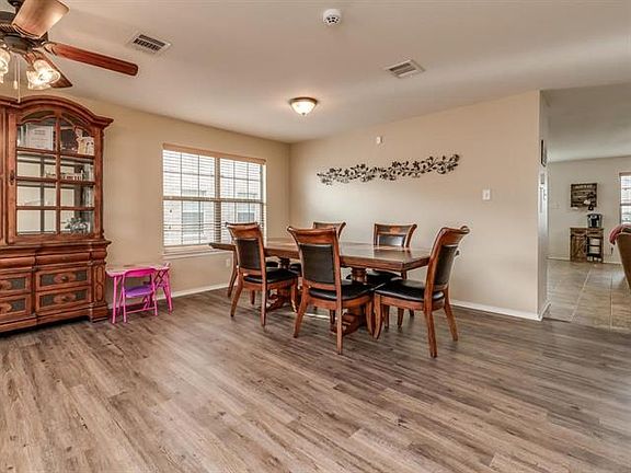 2nd image of 4003 Great Basin Dr