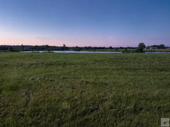 Oak Ridge Dr, Texarkana, TX 75503