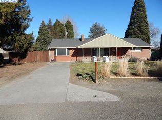 1724 W 9th Ave, Kennewick, WA 99336
