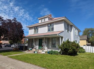 702 N Oak St APT F, Spokane, WA 99201